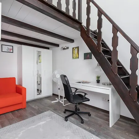 Appartement Topolowa City Centre Cracow By Renters Krakau